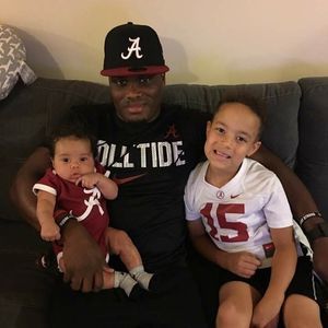 Meet your Posher, Yamilton